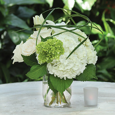 hydrangeaarrangement@2x